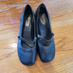 Croft & Borrow Leather Upper Balck Mary Jane Wedges, Size: 10 Wide